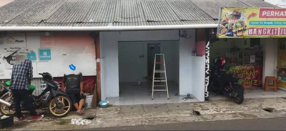 Disewakan kios Samping Puskesmas Beji Murah