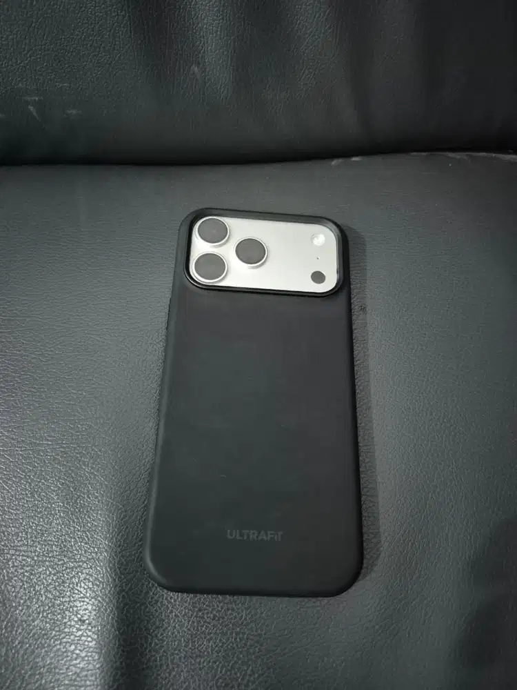 17 promax 256 garansi november 2026