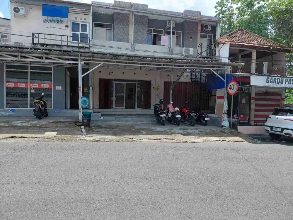 DISEWAKAN RUANG USAHA DI SEPUTARAN JLN MAGELANG DEKET POLRESTA SLEMAN