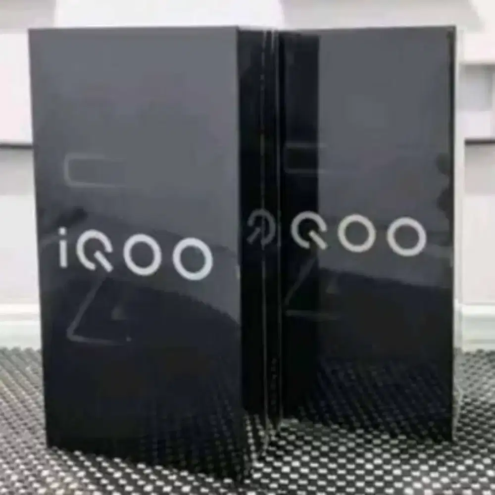 IQOO Z9 5G Ram 12/256GB BARU!