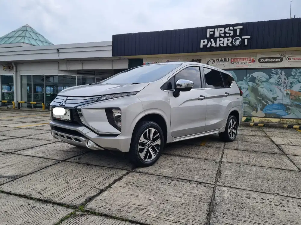 ( LOW KM 53 RB RECORD ) XPANDER 1.5 AT ULTIMATE 2018