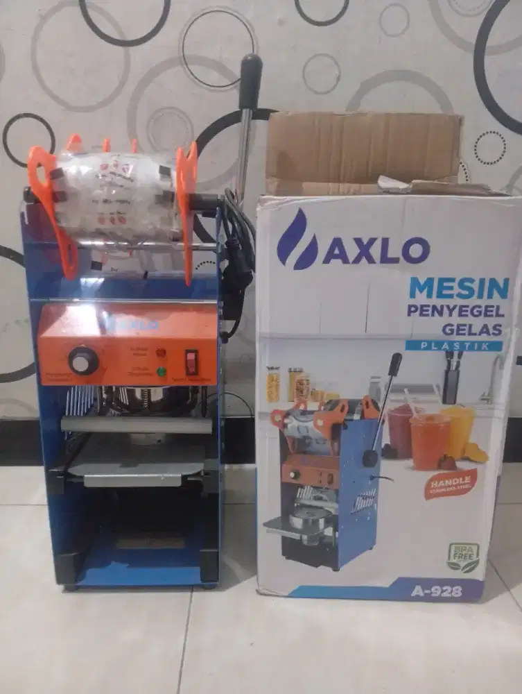 Cup sealler/ penyegelan gelas