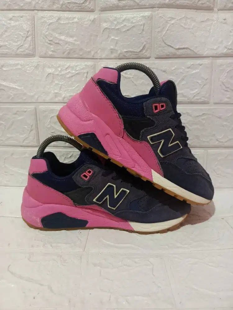 New Balance 580 Indigo navy pink