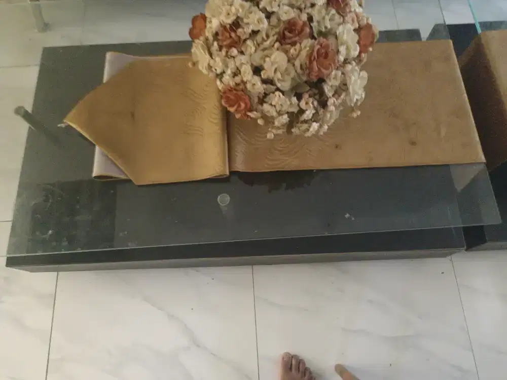 Dijual meja tamu merk CELLINI