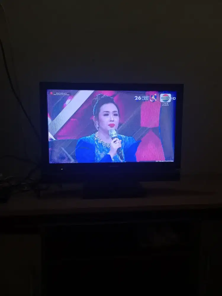 Jual aja TV led thosiba 24 inchi