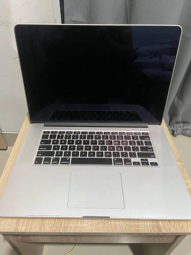 Macbook pro 15 256gb