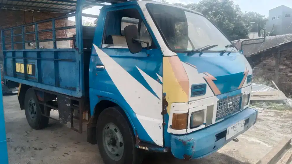 Daihatsu delta solar 94