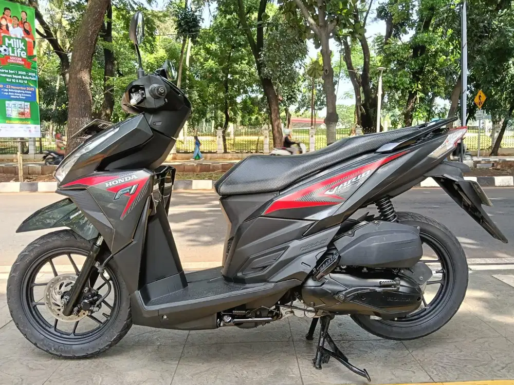 DIJUAL CASH HONDA VARIO 125  LED OLD CBS FI THN 2016 PJK ON