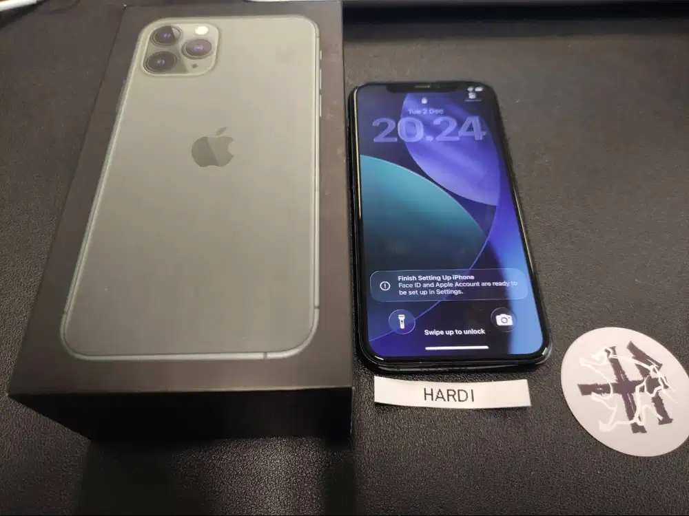 iPhone 11 Pro 256GB Midnight Green