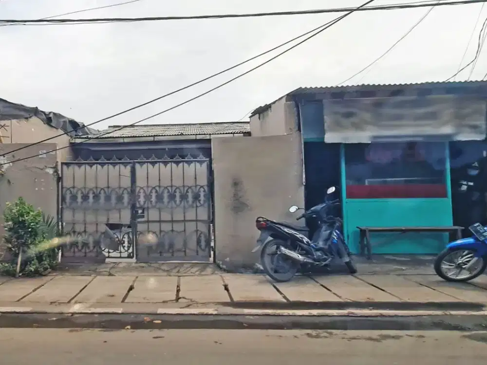 Rumah Akses Tol Dekat di Kamal Raya Tegal Alur Jakarta Barat, SHM, 250m², Cocok Usaha