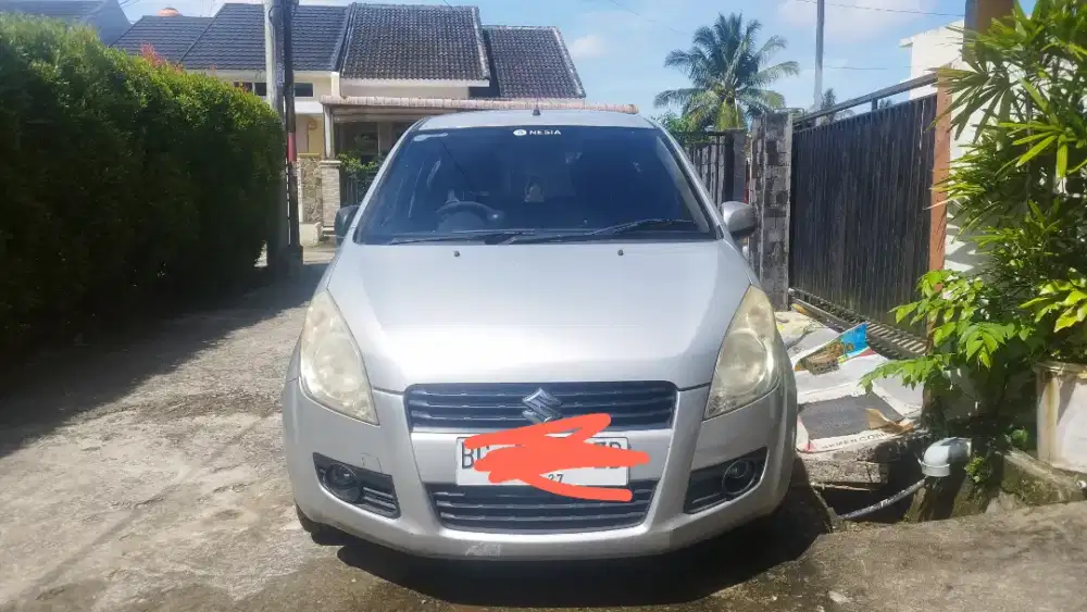 DIJUAL SANTAI MOBIL BIASA DIPAKE IBU2, KONDISI MOBIL IRIT DAN GESIT