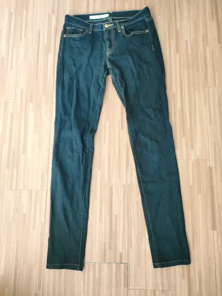 Celana panjang hitam skinny Fit UNIQLO