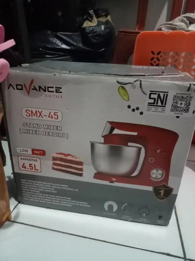 Mixser 4,5 L merek advan