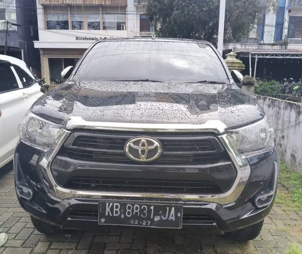 Hilux DC 2.4 G 4X4 MT
