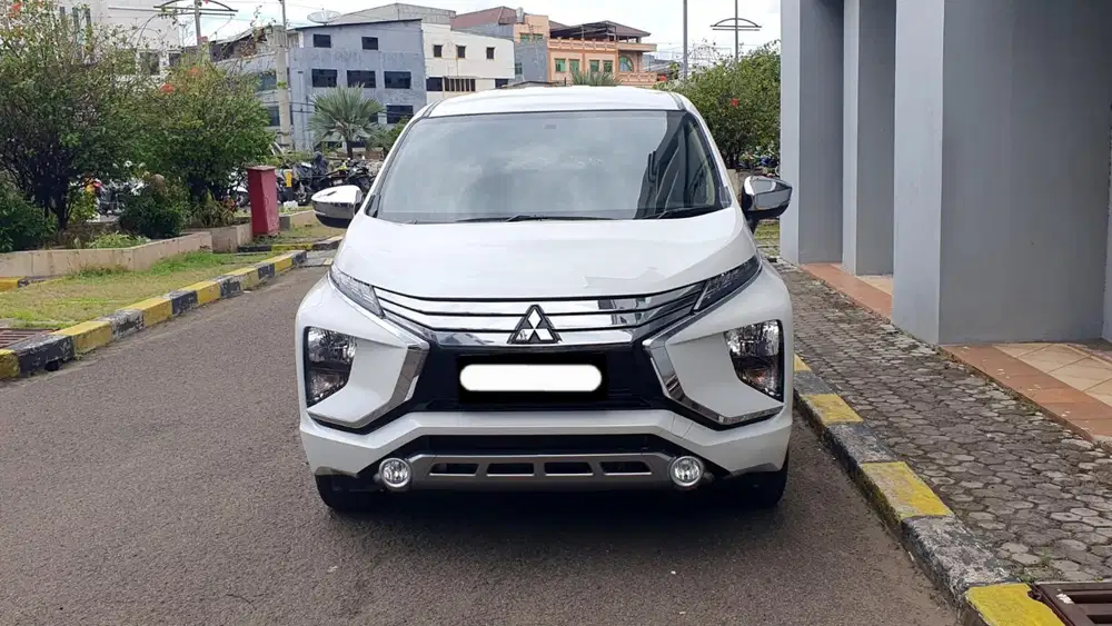 Km44rb mitsubishi xpander ultimate 2019 putih pajak panjang