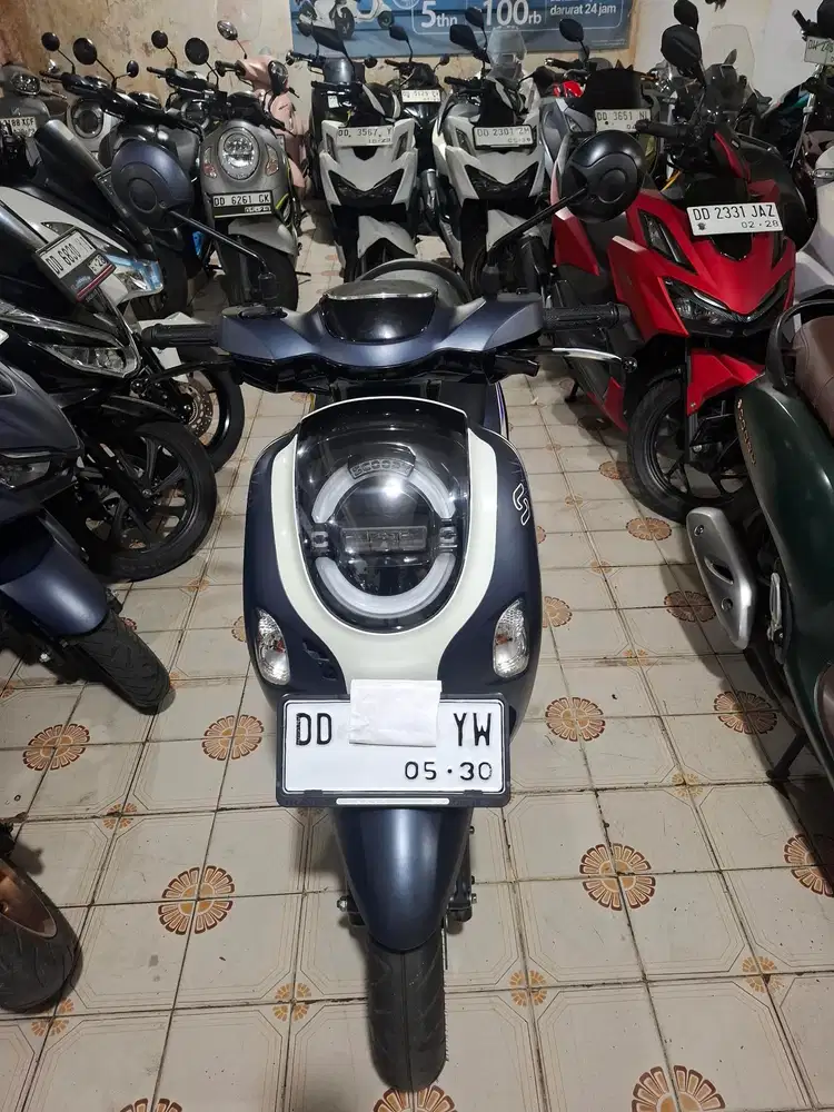 Honda Scoopy 110cc 2025 biru putih