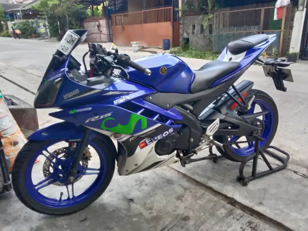 Yamaha R15 orisinil