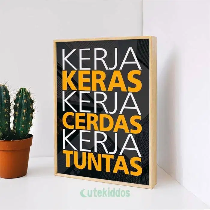 dicari editor foto dan video