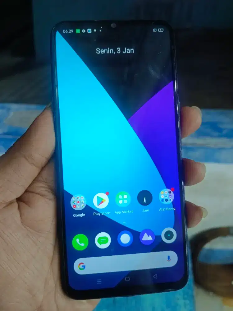 Realme 5 Ram 4/128gb resmi segel fungsi lancar semua