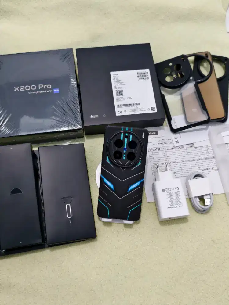VIVO X200 Pro 5G Black Ram 16 - 512GB Fullset Ori