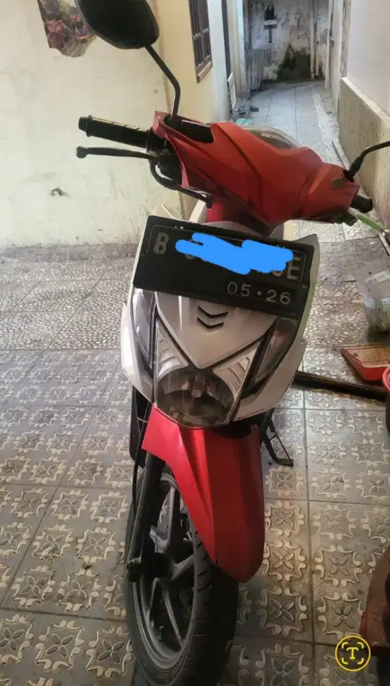 Motor Beat Putih Merah Tahun 2016