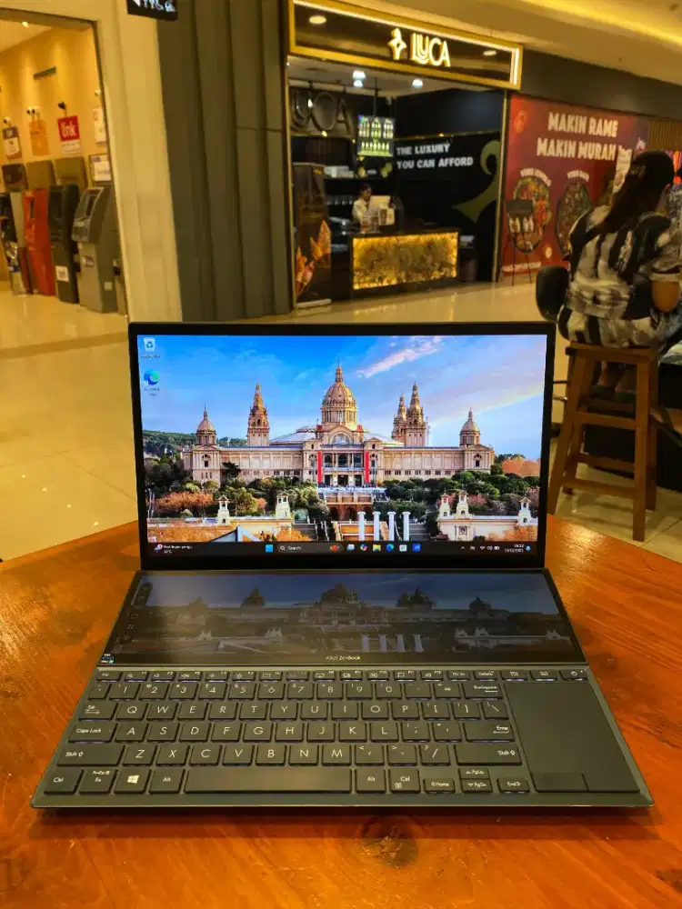 ASUS ZENBOOK UX482EA