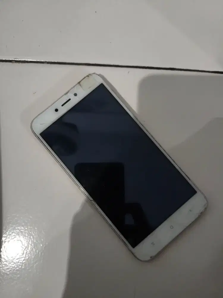 Redmi 4x 2/16 minus