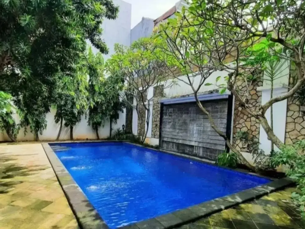 Rumah Dijual di Cipete Jakarta Selatan – Siap Huni, Kolam Renang, Dekat French School