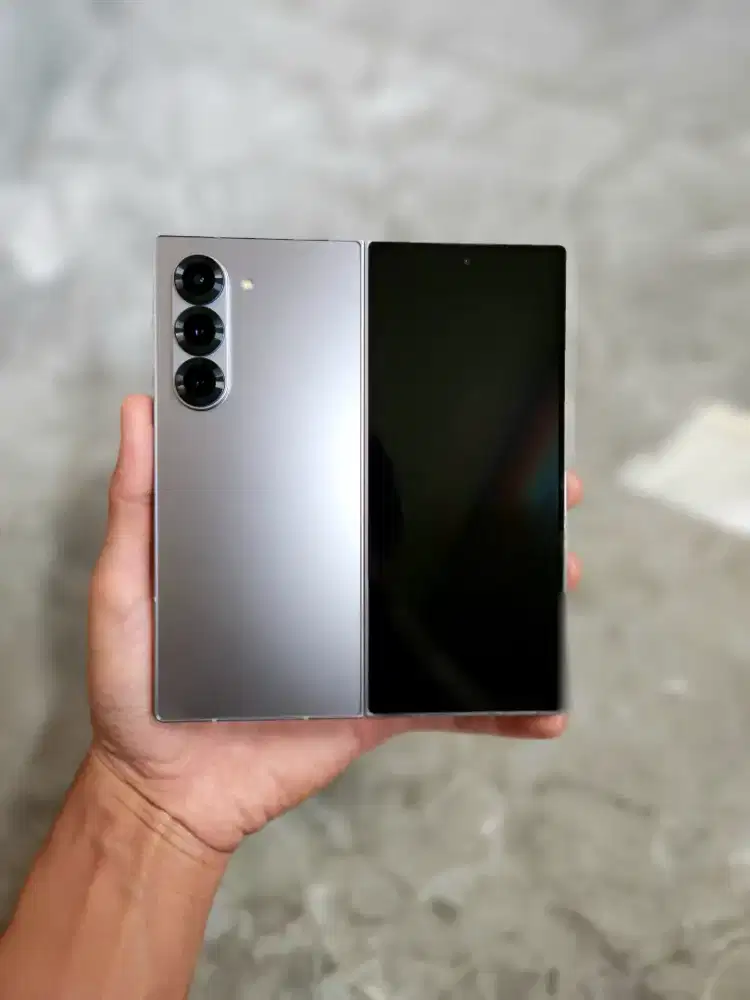 Samsung Z Fold 6 12/512GB Resmi Sein Titanium Lengkap