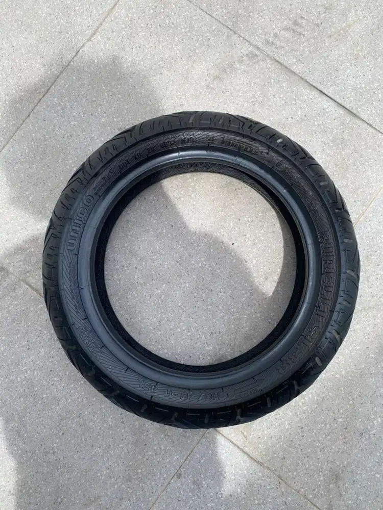 Ban pirelli unico r11 vespa matic