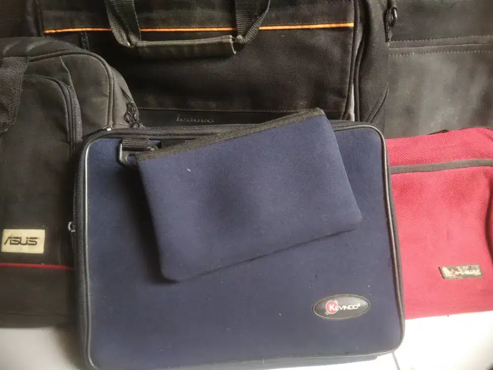 Tas Laptop Lenovo Asus 15 & 13 inch masih bagus