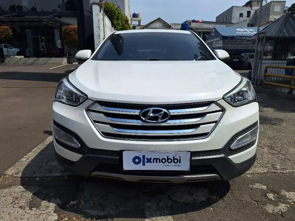 LOW DP Hyundai Santa Fe 2.4 Bensin-AT 2015 FJD
