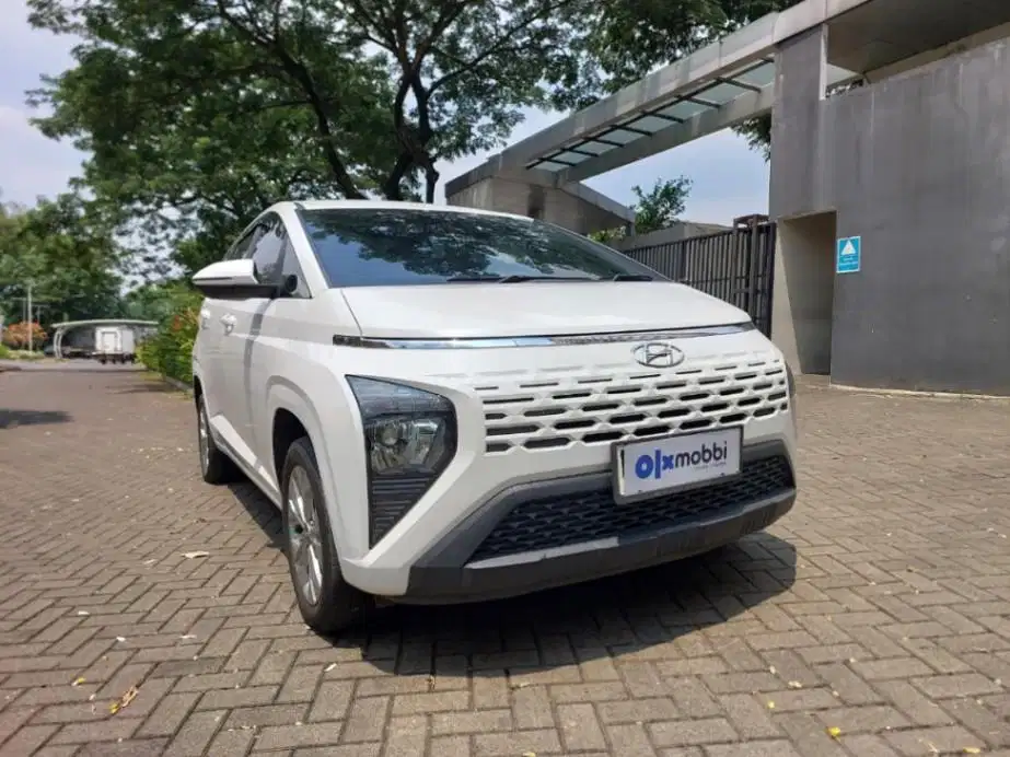 LOW DP Hyundai Stargazer 1.5 Active Bensin-AT 2023 FKX