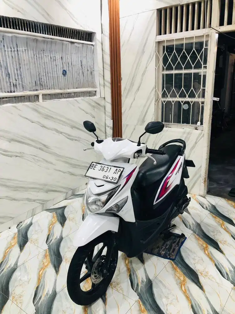 BEAT POP ISTIMEWA 2016 Pajak Hidup