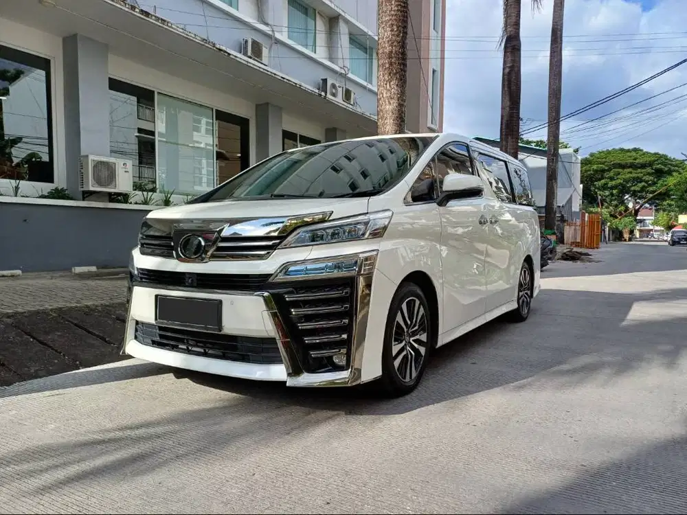 Vellfire ZG CBU tipe tertinggi 2.5 AT alphard g voxy 2017