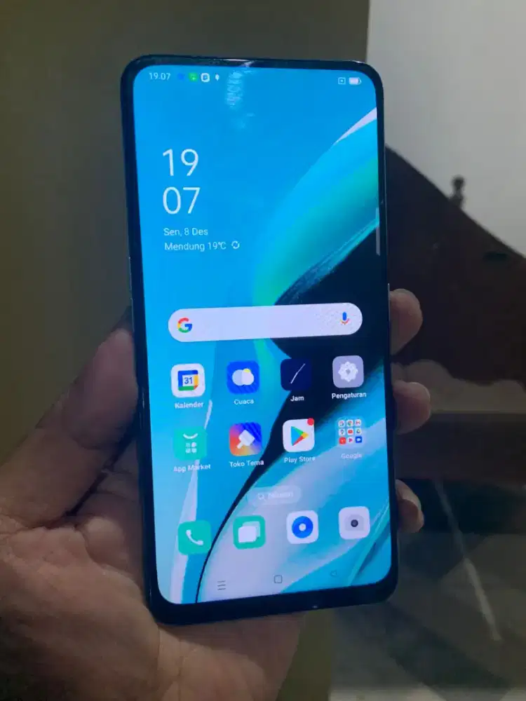 Oppo Reno 2F Ram 8+4/128gb resmi kamera oke game libas lancar