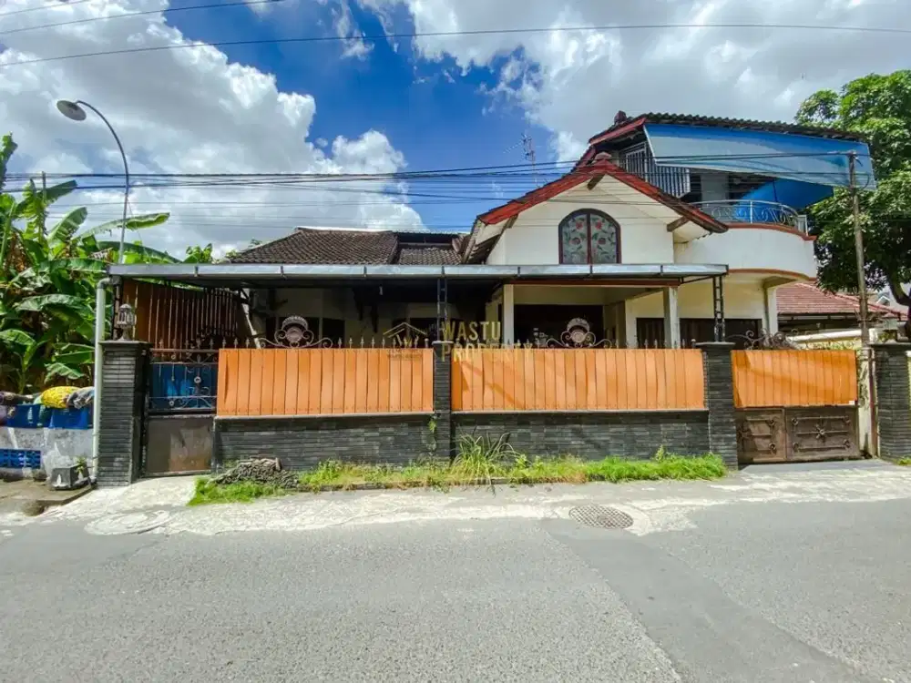 RUMAH SECOND AKSES MUDAH DEKAT JALAN WATES KM 3 DI BANTUL