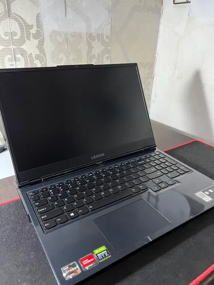 LEGION 5 RYZEN 7 RTX 3050Ti