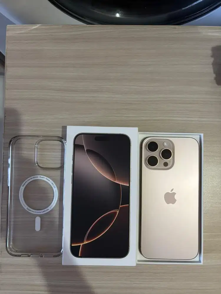 Iphone 16 ProMax 256 GB Like New 99% Mulus Batterai Health 100% CC 88