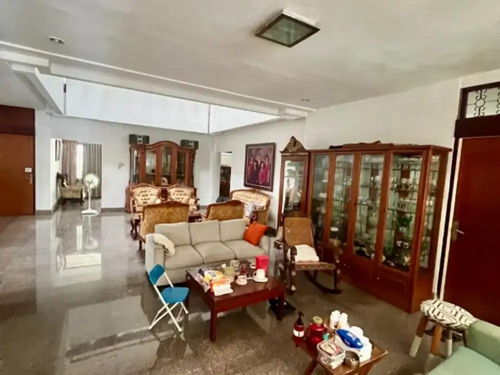 Rumah Bagus Siap Huni Di Area Senopati Kebayoran Baru