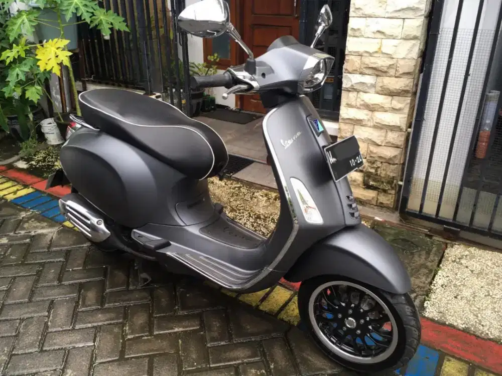 Vespa GTS ABS 155cc
