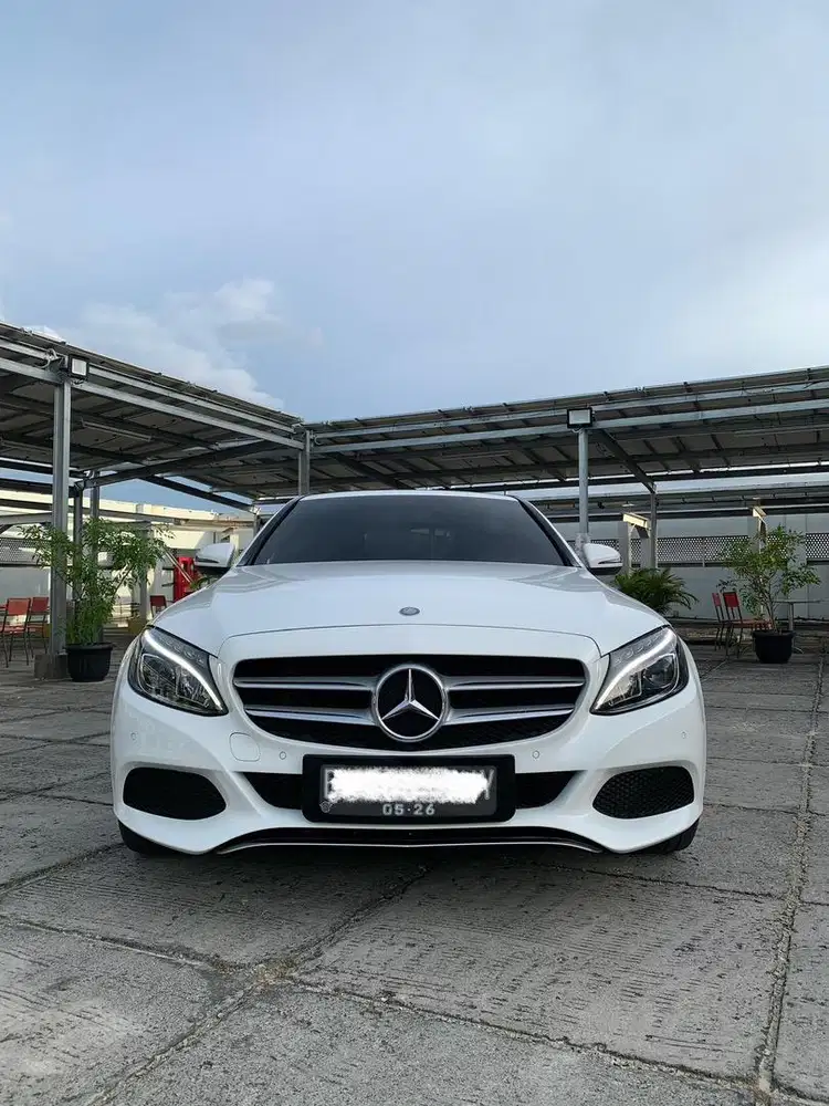 Mercy C200 (w205) 2016 Low km 33rb MURAH!!