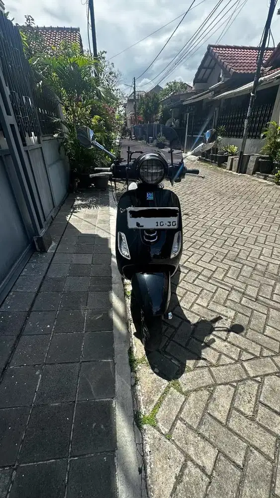 Dijual Vespa LX Iget 2020