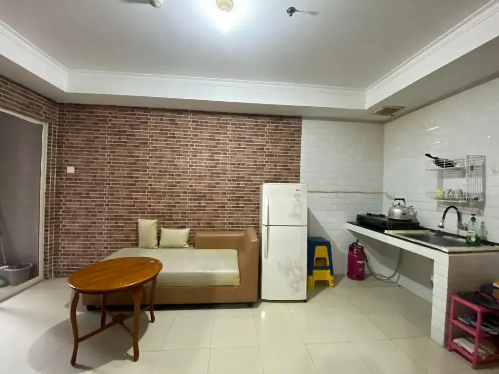 Disewakan Apartemen Royal Mediterania Garden, best view (nego)