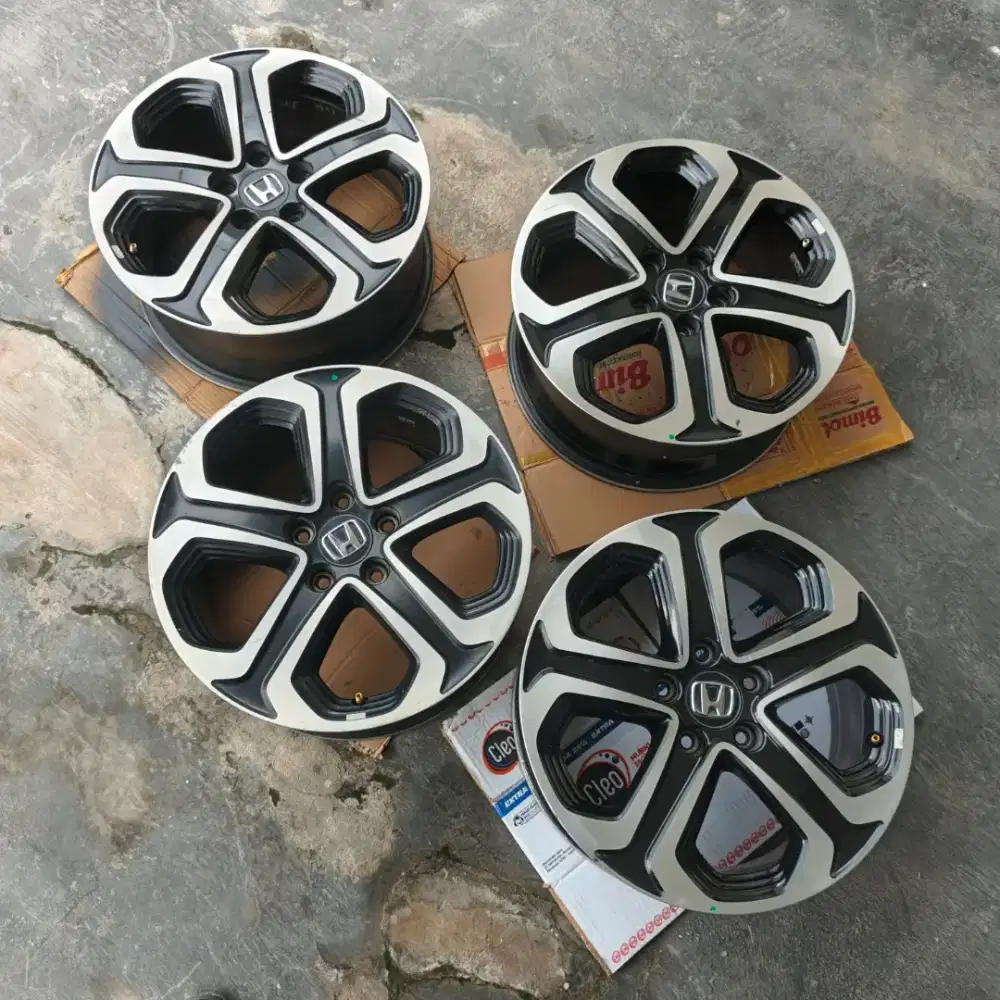 Velg R17 Honda HR-V Prestige Enkei Original
