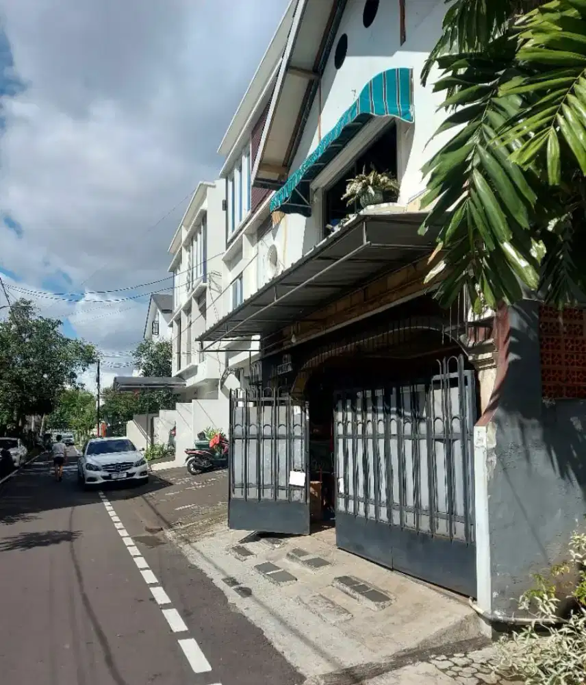 Rumah Murah BU di Cempaka Putih Tengah Jakarta Pusat