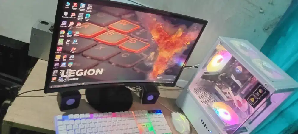 1 set komputer gaming n design core i7 ram 16gb ssd 256gb hdd 500gb