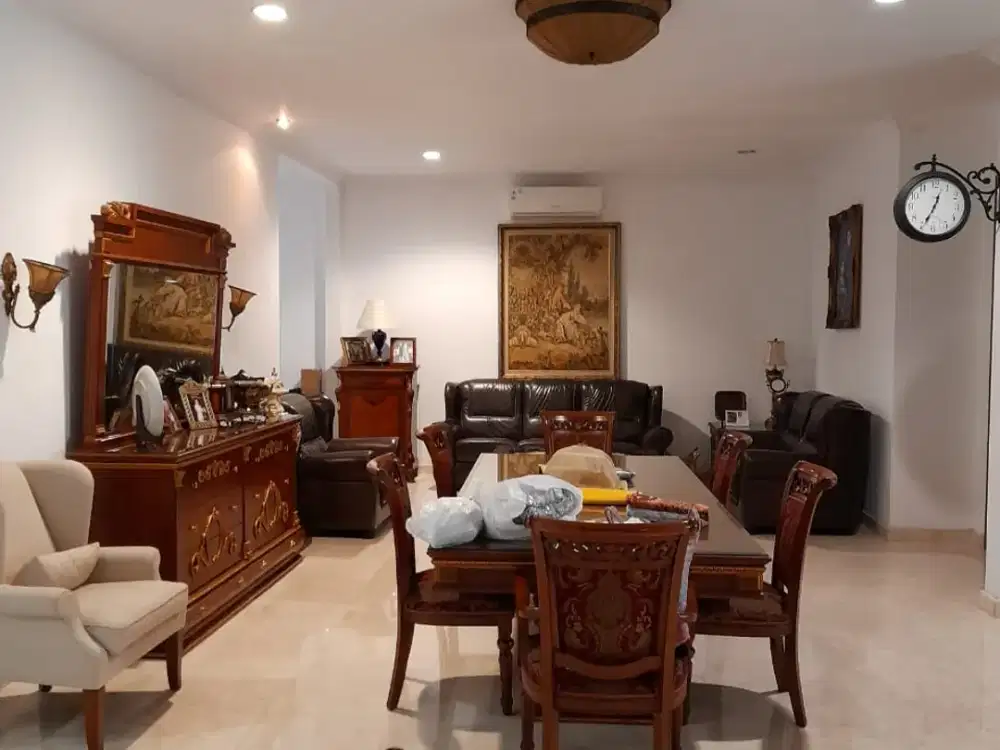 Dijual Cepat Rumah di Pondok Indah Jakarta Selatan