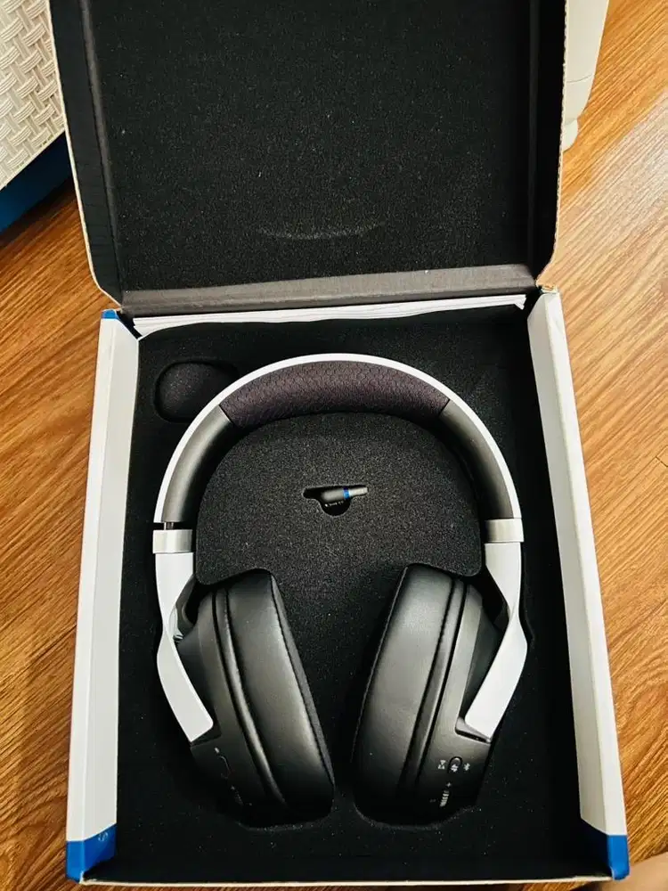 Razer kaira pro hyperspeed