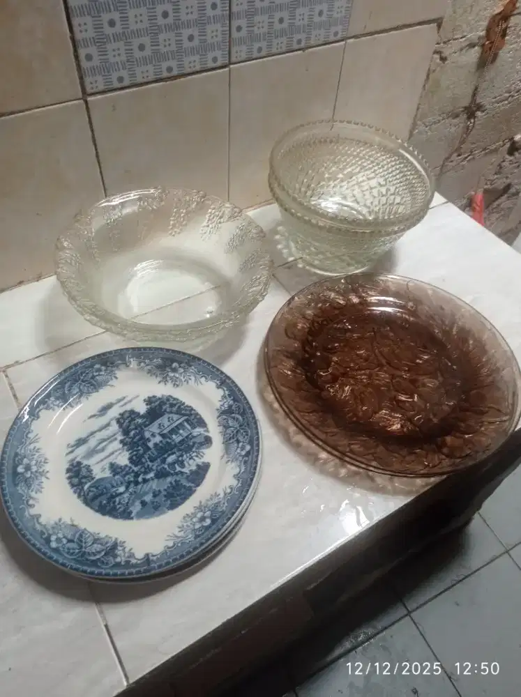 Dijual mangkok besar kristal antik